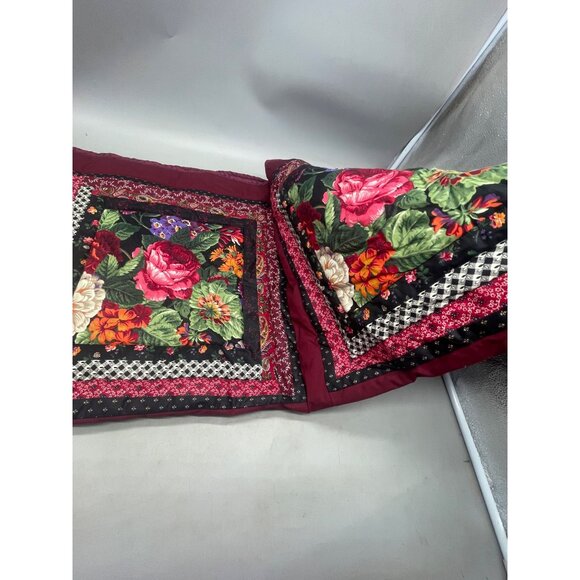 handmade baby blanket throw fashioned by Peggy Hanson patchwork floral red READ - Picture 3 of 6